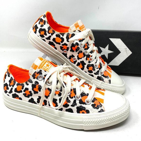 Converse Shoes - 🌸Sale🌸 Converse Chuck Taylor All Star Low Canvas Egret Womens Ssze 9.5 167631C